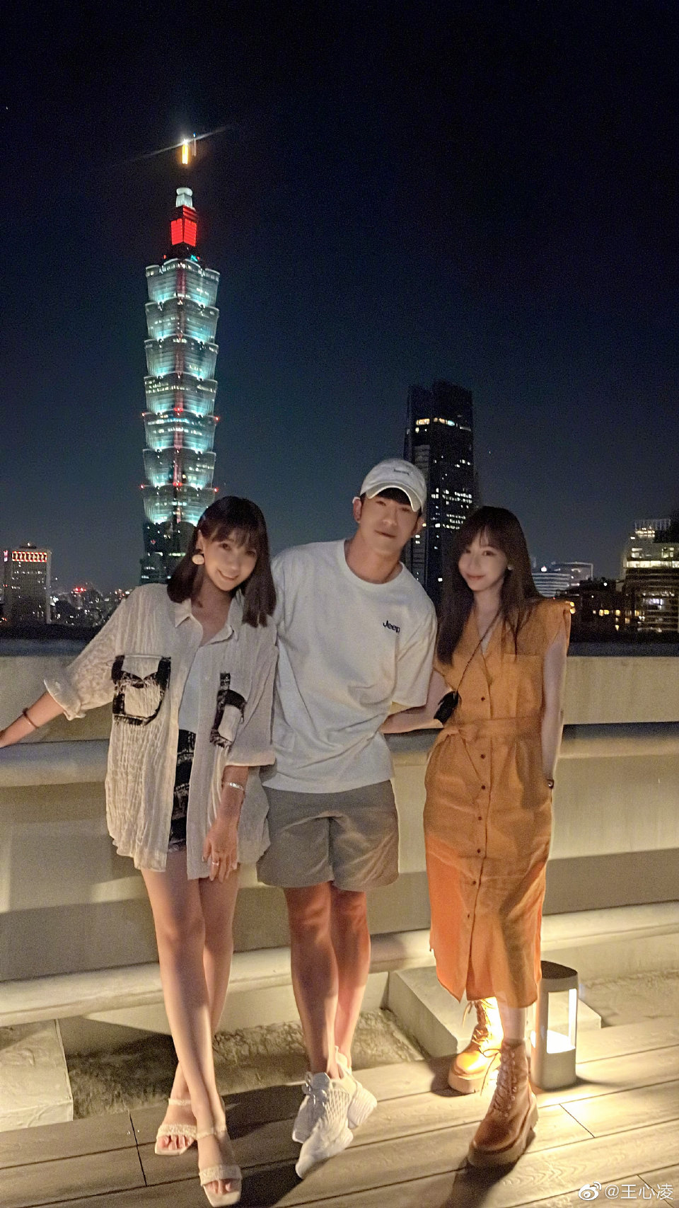 微博配图